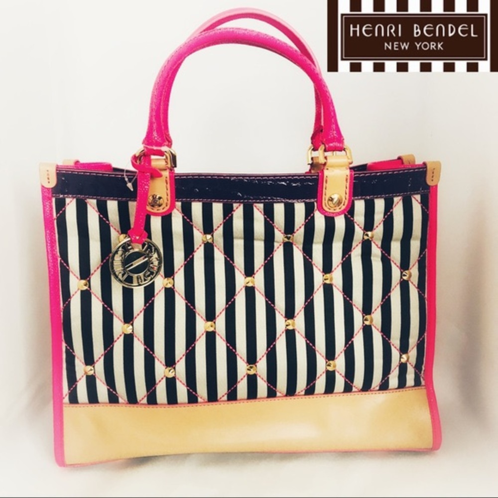 Searching for this Henri Bendel Tote Bag.